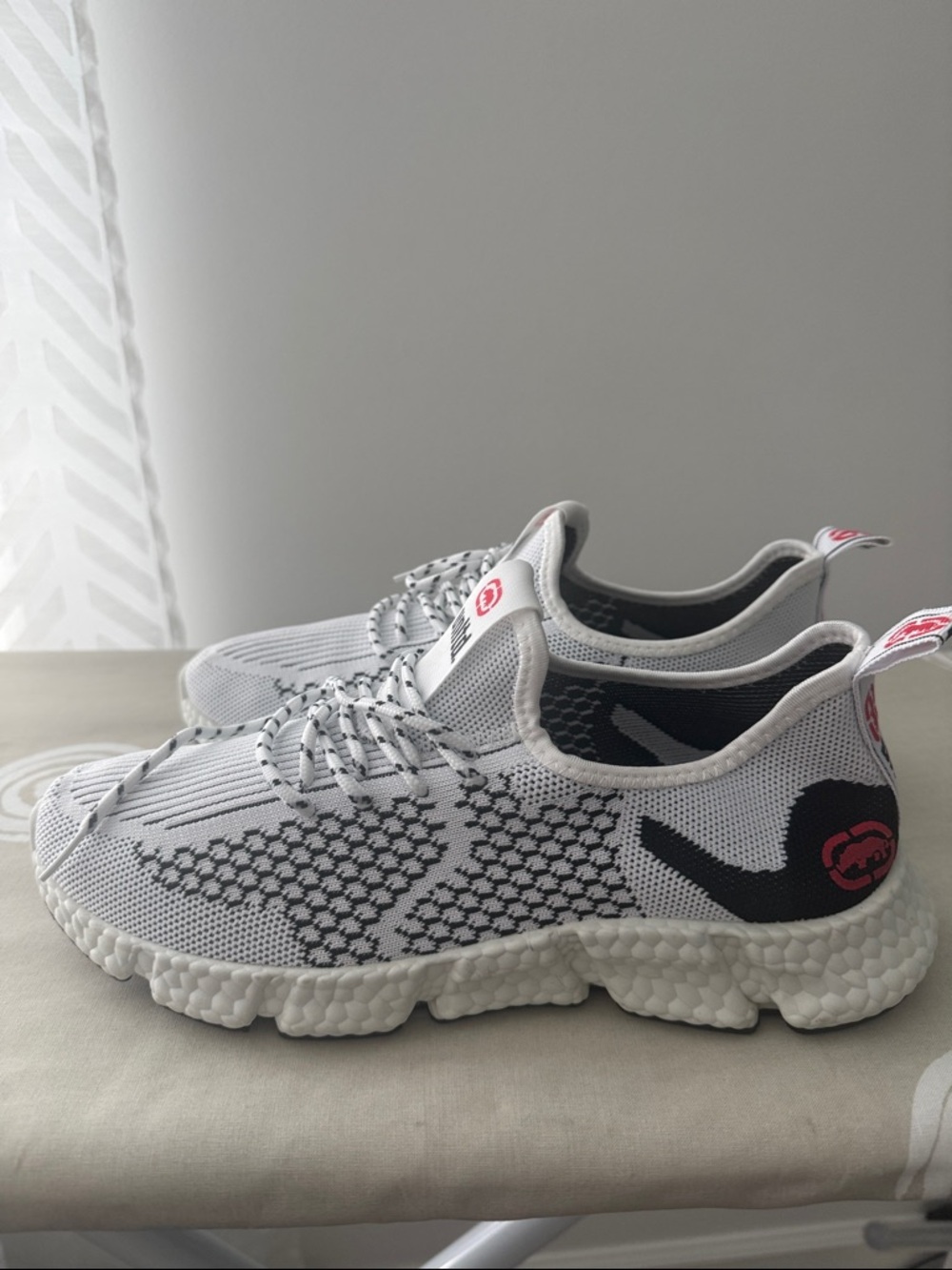 Men’s Ecko Unltd. White and Black Knit Slip-On Sneakers with Cushioned Sole